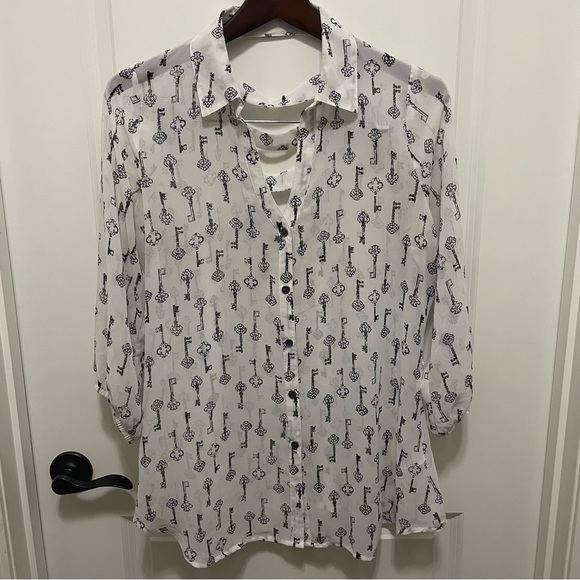 Vanity sheer white with black keys button up blouse ladder back opening sz Large - Picture 1 of 7